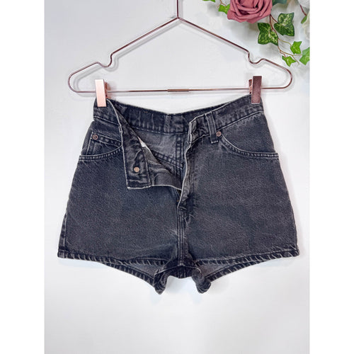 Vintage Levi's 912 Slim Fit High Rise Denim Shorts